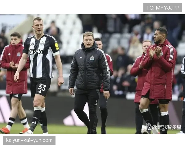 纽卡斯尔惨败给西汉姆,暴露埃迪-豪球队阵容深度不足 纽卡斯尔惨败给西汉姆,暴露埃迪-豪球队阵容深度不足